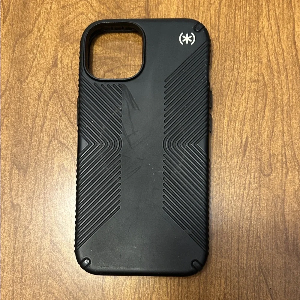 Textured iPhone14 Case